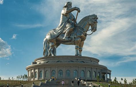 estatua gengis khan|Equestrian statue of Genghis Khan